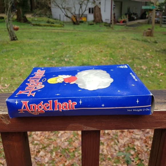 Vintage Angel Hair Spun Glass Union Wadding CO - Made In USA 2oz Box - Picture 5 of 15